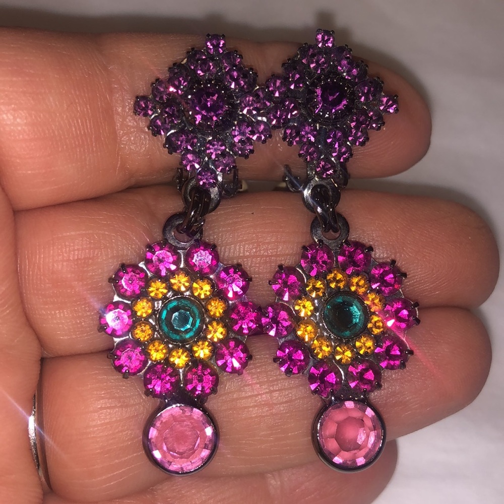 Sorrelli RARE Dark Gunmetal Amethyst/Fuchsia Earrings-Boutique